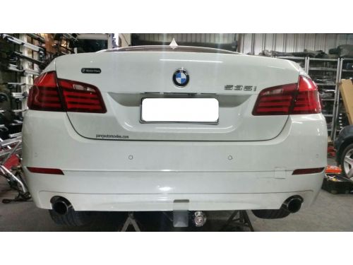 ENGANCHE EXTRAIBLE BMW 535i